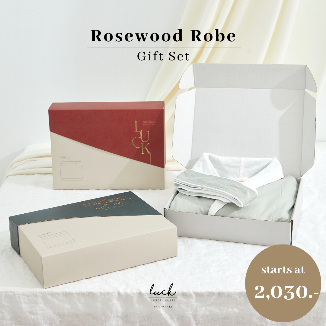 Soul Good Box 07 - Rosewood Bathrobe